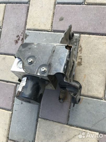 Блок ABS Opel Insignia 1.8