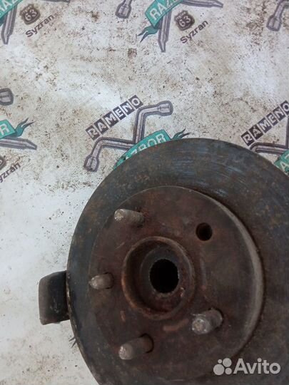 Кулак передний Ford Taurus