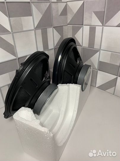 Динамики овалы pioneer 1000W новые