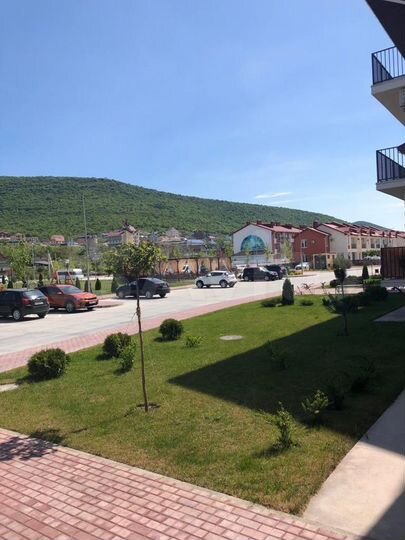 2-к. квартира, 50 м², 2/3 эт.