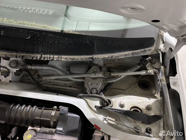 LadaVesta(шумка бачка,доработка дворников)