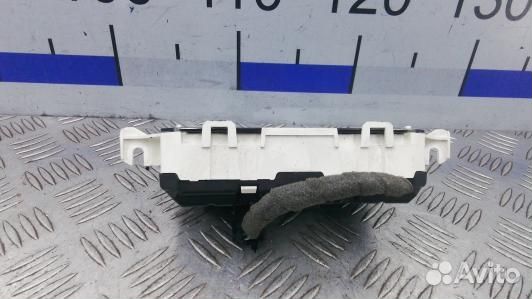 Монитор ford focus 3 (GBG19JA01)