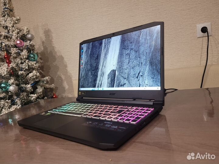 Мощный игровой ноутбук на RTX3080