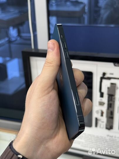 iPhone 12 Pro, 128 ГБ