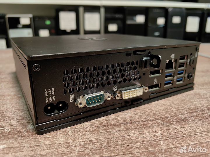 Fujitsu Q956 / i5-6500 / 8Gb / 256Gb