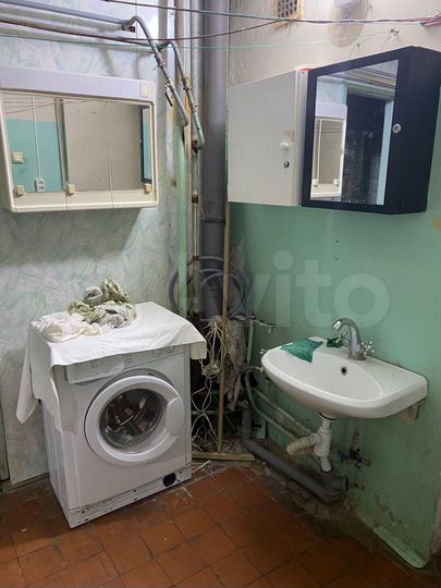 Комната 17 м² в 8-к., 7/9 эт.