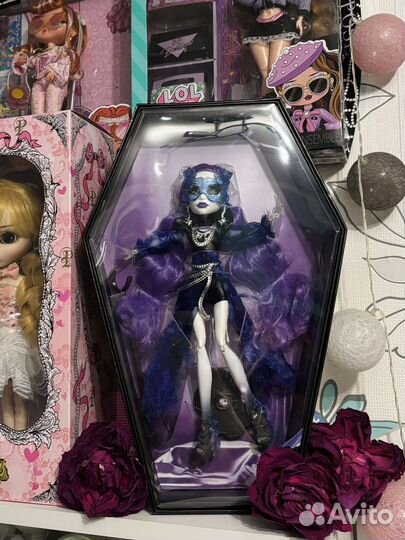 Monster high spectra haunt couture midnight runway