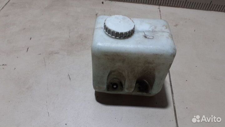 Бачок омывателя Лада 2107