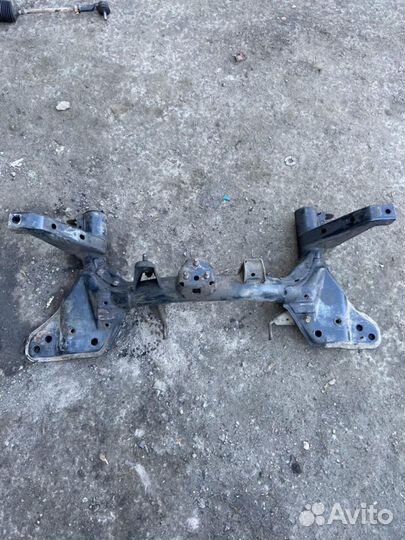 Подрамник Mazda Familia 8 (BJ) 1998-2003г BJ