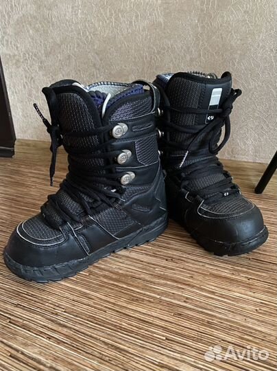 Ботинки для сноуборда детские 36