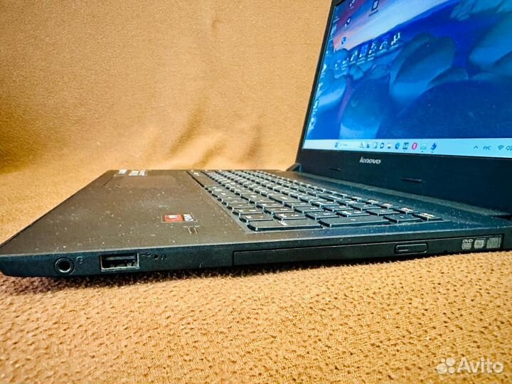 Lenovo B50 45 amd 8/озу12/ssd 256