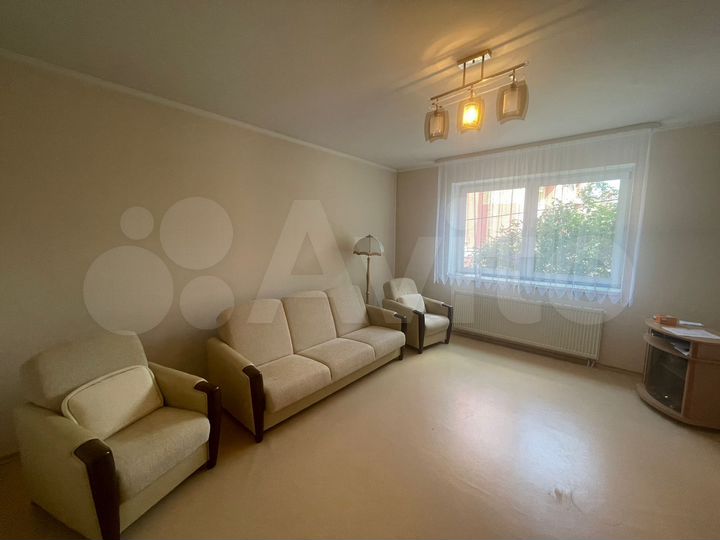 2-к. квартира, 61,9 м², 1/6 эт.