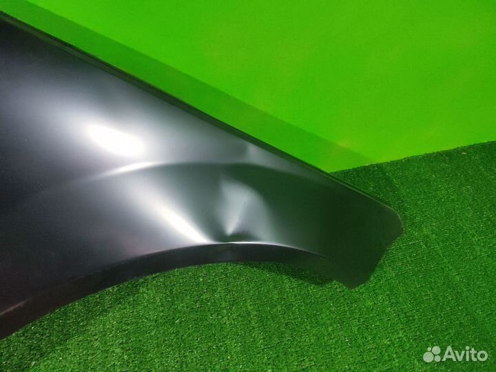 Крыло правое Mercedes W204 сталь