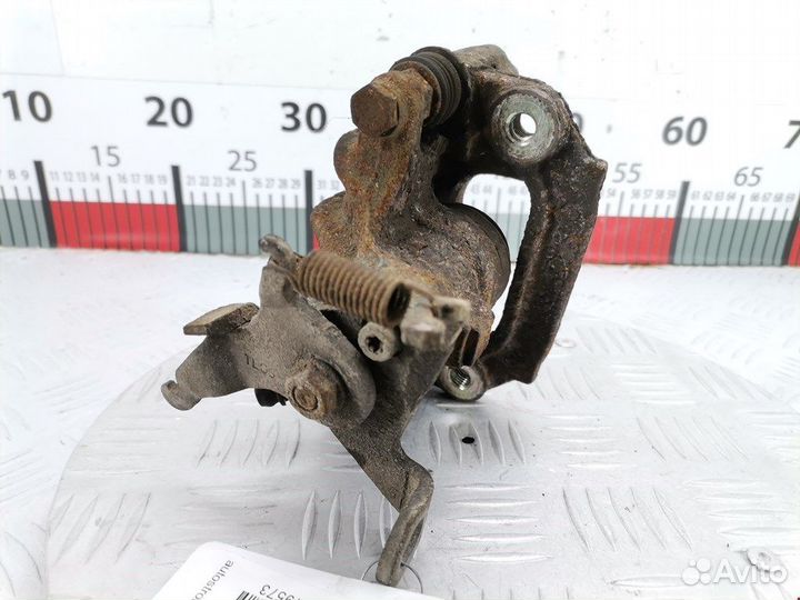 Суппорт задний правый для Ford Focus 1 1478337