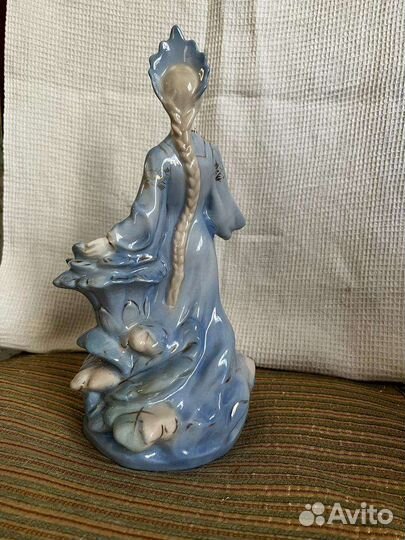 Статуэтка Хозяйка медной горы гжель