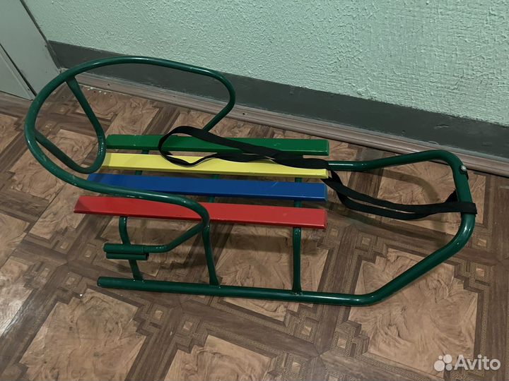 Продам санки в хорошем состоянии