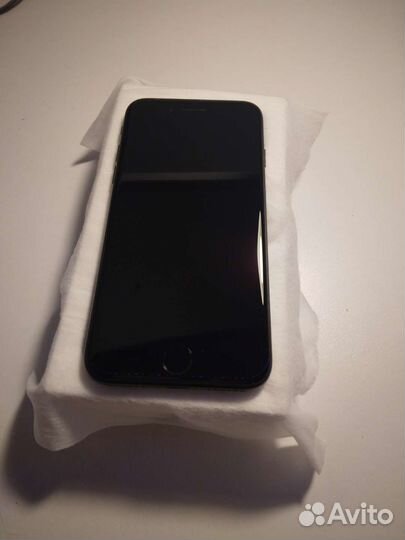 iPhone 7, 32 ГБ