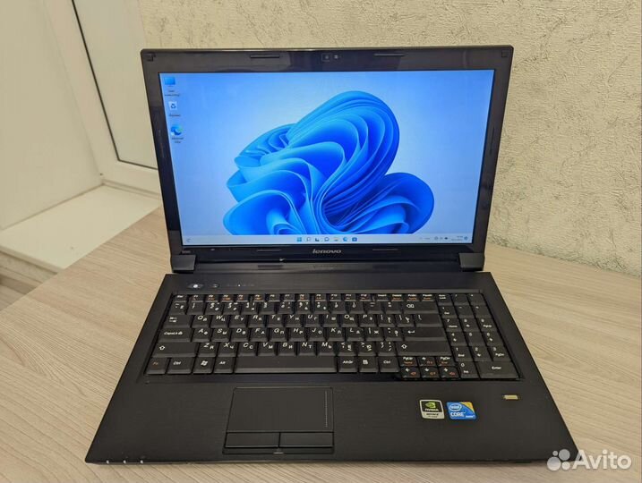 Ноутбук lenovo b560