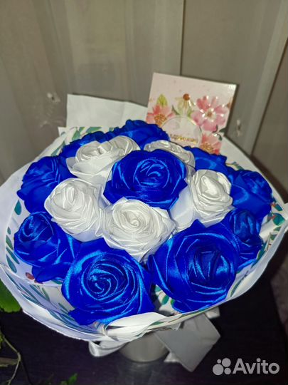 Букет из атласных лент