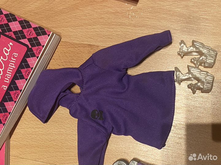 Вещи от/для монстр хай