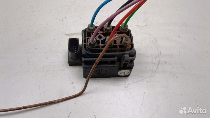 Блок клапанов Audi A6 (C5) Allroad, 2003