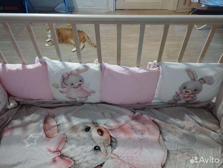 Детская кровать маятник