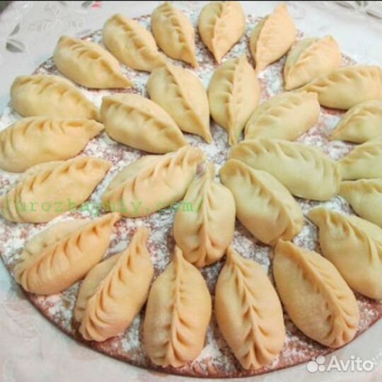 Пельмени, вареники, манты, гюрзе, хинкал, галушки