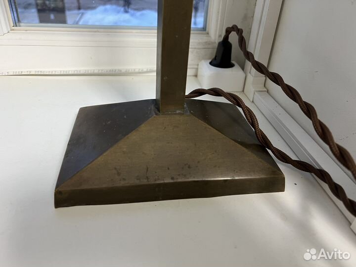 Старинная зеленая лампа