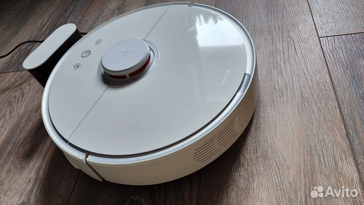 Робот-пылесос Roborock S5