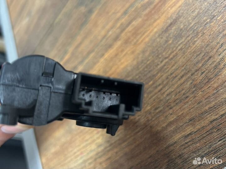 Opel Corsa Моторчик заслонки отопителя