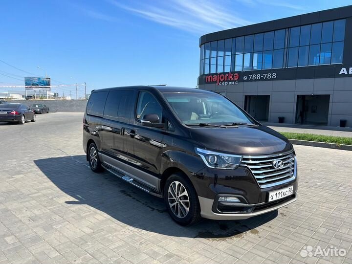 Микроавтобус с водителем