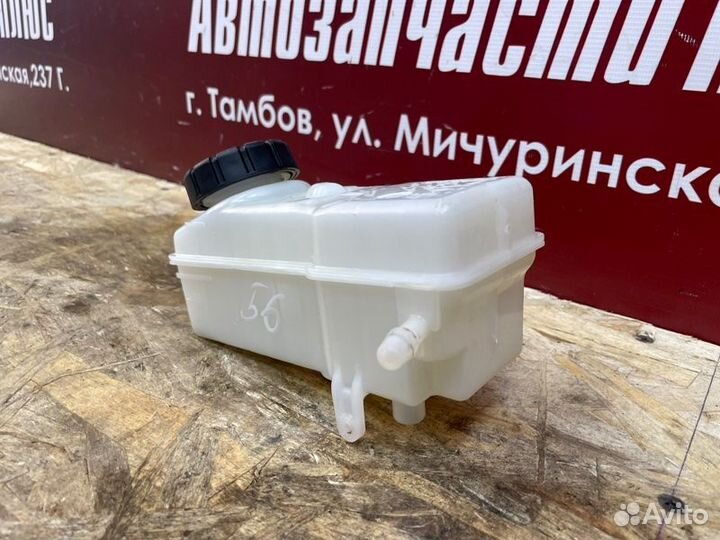 Бачок главного тормозного цилиндра Renault Duster