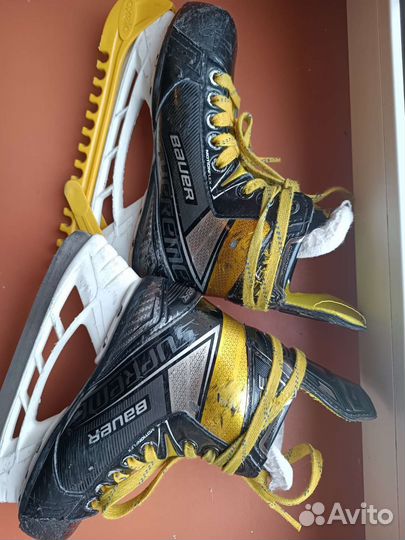 Хоккейные коньки бауэр supreme детские