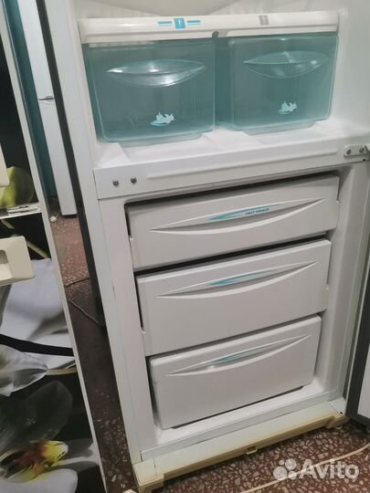 Холодильник Стинол