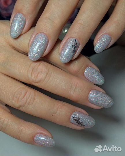 Аппаратный маникюр