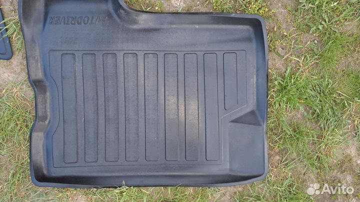 Полики на LADA xray