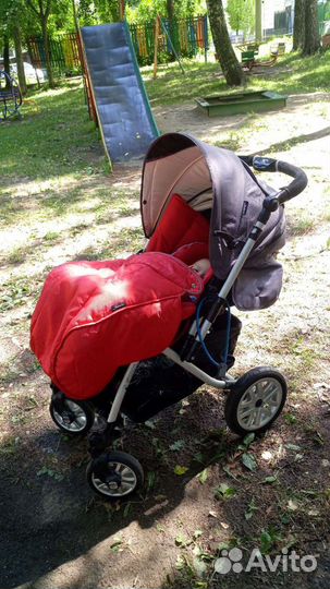 Прогулочная коляска