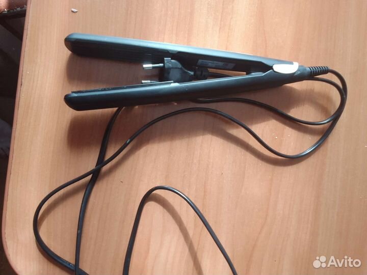 Выпрямитель для волос