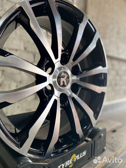 Новые литые диски для Toyota Hilux LC300 R18