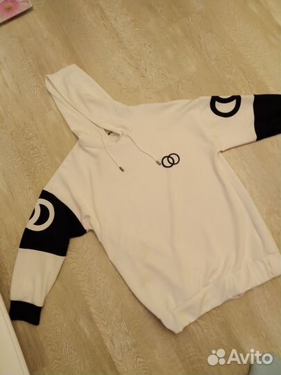 Худи Fashion как новая разм 52