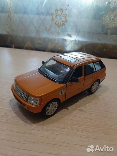 Модели kinsmart