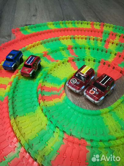 Гоночная трасса 6.5 метров, 4 машинки