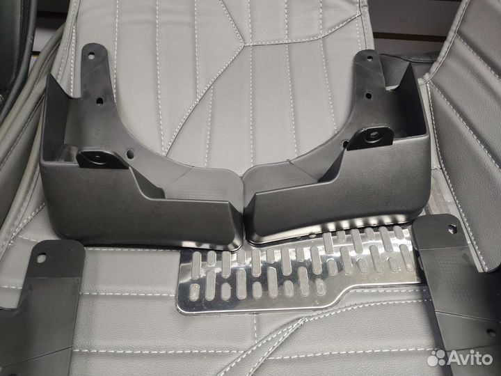 Брызговик x-trail14-19г