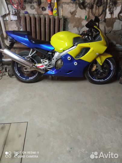 CBR F4i Японец