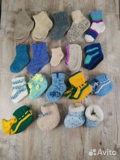 Носки шерстяные и пинетки вязанные(новые)за все