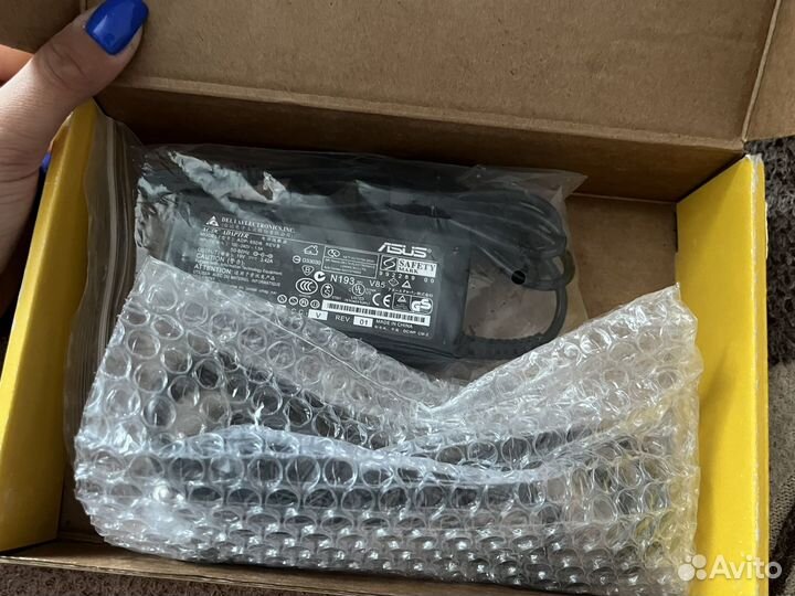 Блок питания для ноутбуков Asus