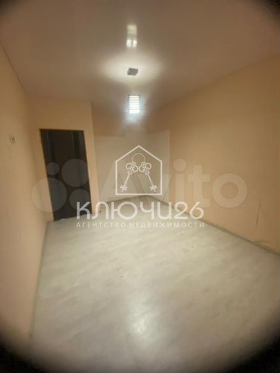 3-к. квартира, 63 м², 1/6 эт.