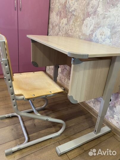 Растущая парта со стулом