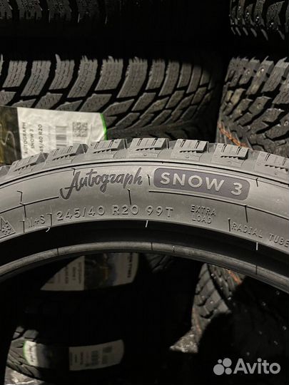 Ikon Tyres Autograph Snow 3 SUV 245/40 R20 и 275/35 R20 99T