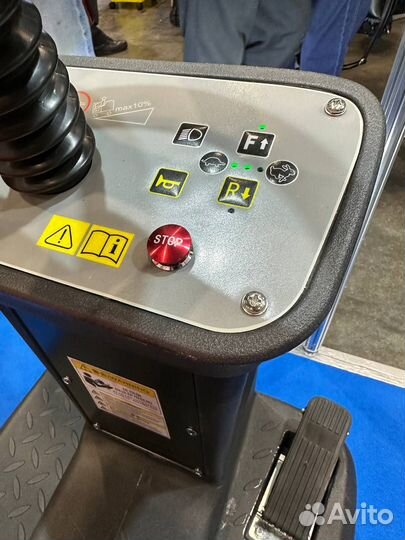 Поломоечная машина noblelift NR530 самоходная